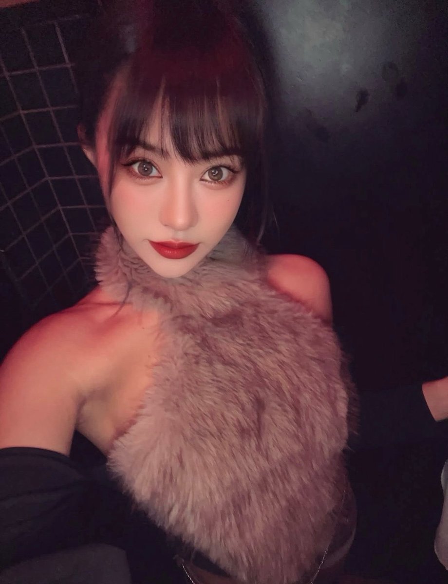 TS Wang Miko tweet media