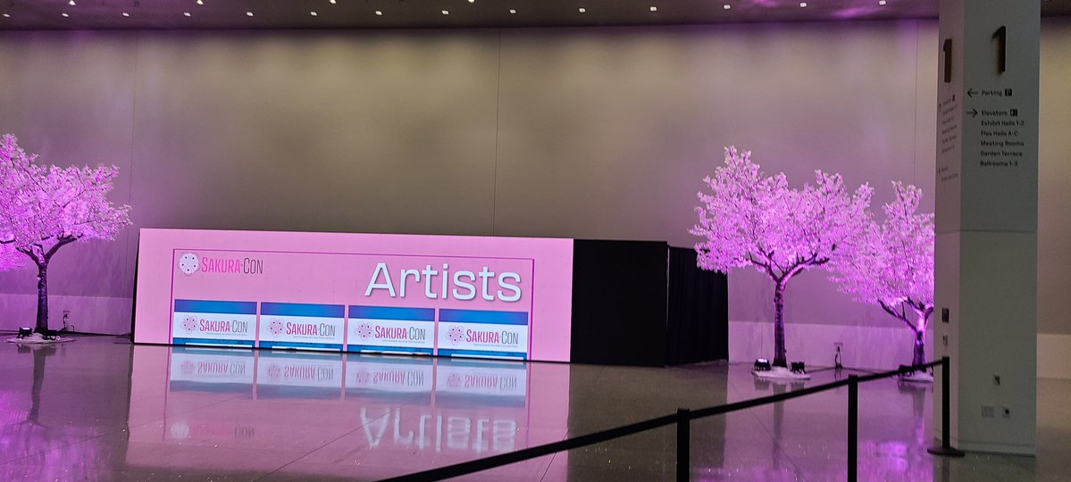 Legendav @ CARLOTTA SONG OUT NOW! tweet media