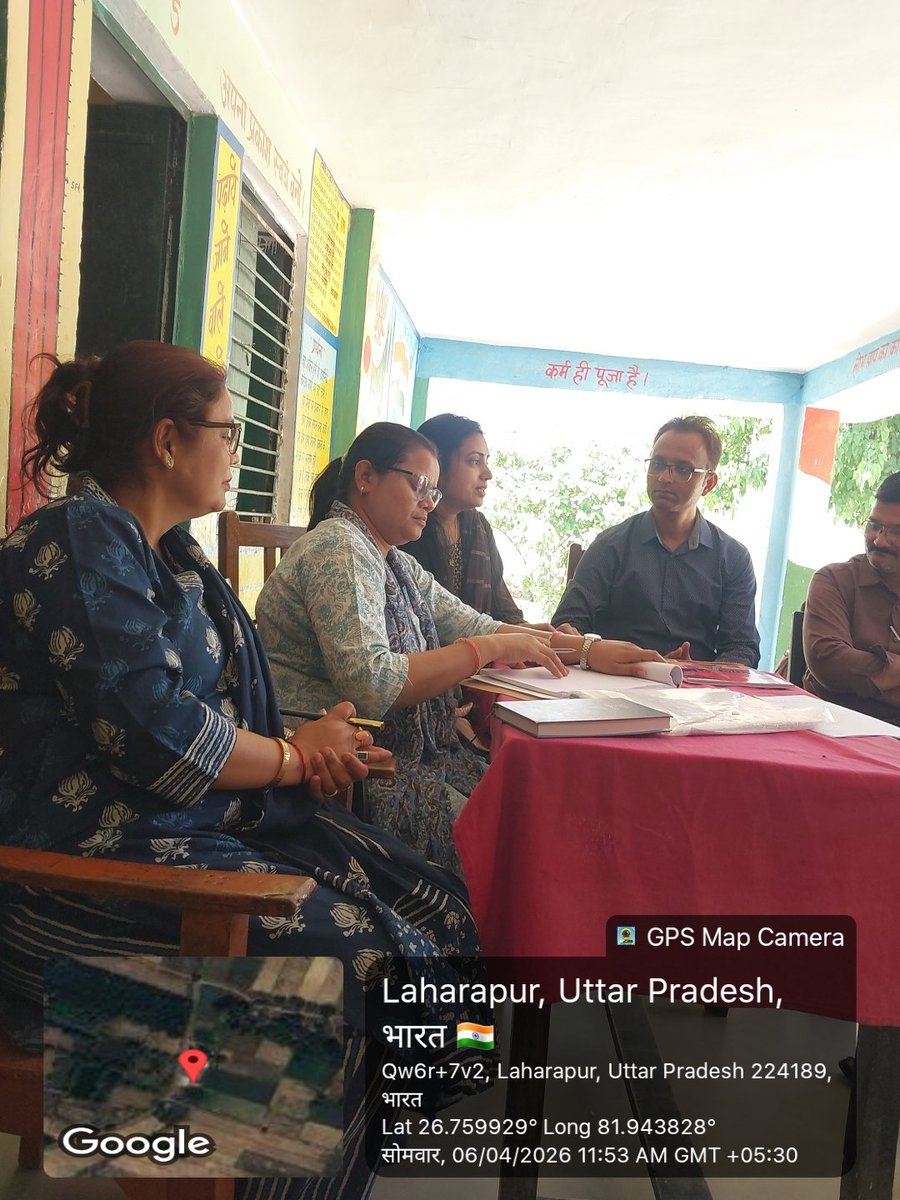 UniversalMEP's tweet photo. दिनांक 06.04.2026 को जनपद अयोध्या में जल जीवन मिशन के अंतर्गत संचालित योजनाओं का Impact Assessment King George's Medical University (KGMU), लखनऊ की टीम द्वारा निरंतर जारी रहा।
​आज KGMU की टीम के साथ DPMU (जिला परियोजना प्रबंधन इकाई) की टीम ने संयुक्त रूप से ब्लॉक सोहावल के अंतर्गत लहरापुर प्रानापुर ग्राम पंचायत की पेयजल योजना का स्थलीय निरीक्षण किया। निरीक्षण के दौरान नलकूप, ओवरहेड टैंक, पंप हाउस एवं वितरण प्रणाली का बारीकी से अवलोकन किया गया।
​टीमों ने ग्राम में भ्रमण कर ग्रामीणों से सीधे संवाद किया और पेयजल आपूर्ति की नियमितता, शुद्धता, क्लोरीनेशन तथा जल संचयन से संबंधित फीडबैक प्राप्त किया। इस अध्ययन का मुख्य उद्देश्य जल जीवन मिशन के माध्यम से ग्रामीणों के स्वास्थ्य और उनकी जीवनशैली में आए सकारात्मक बदलावों का मूल्यांकन करना है।
​
​अध्ययन के दौरान संयुक्त टीम ने योजना की प्रगति और ग्रामीणों को मिल रही सुचारू जलापूर्ति पर पूर्ण संतोष व्यक्त किया।
​#JalJeevanMission #HarGharJal #Ayodhya #Sohawal #SWSM @upjnrayodhya
@jaljeevan_
@upswsm
@dmayodhya
@AyodhyaCDO