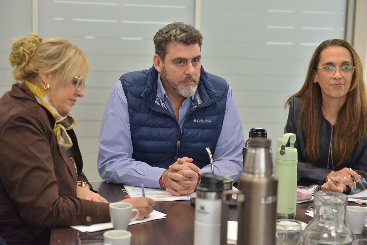 Cámara Senadores de Mendoza tweet media