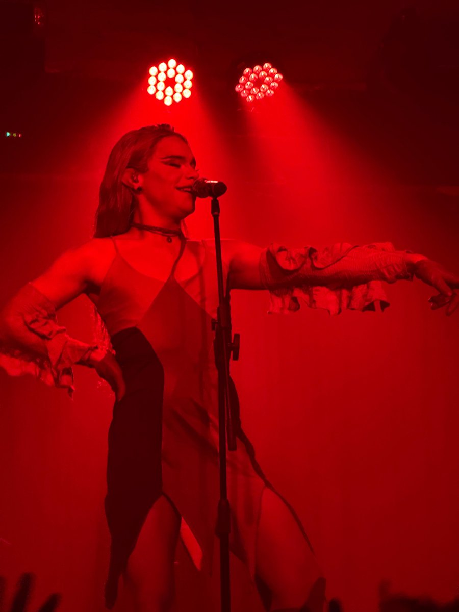 potyguarabardo's tweet photo. Fazendo minhas coisinhas de show que eu amo 💜 obrigada, SP!

Fotos: Dani ferreira https://t.co/7H6McVwgYE