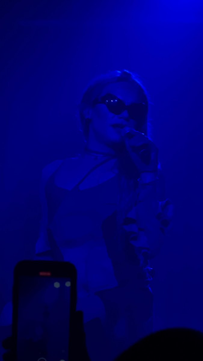 potyguarabardo's tweet photo. Fazendo minhas coisinhas de show que eu amo 💜 obrigada, SP!

Fotos: Dani ferreira https://t.co/7H6McVwgYE
