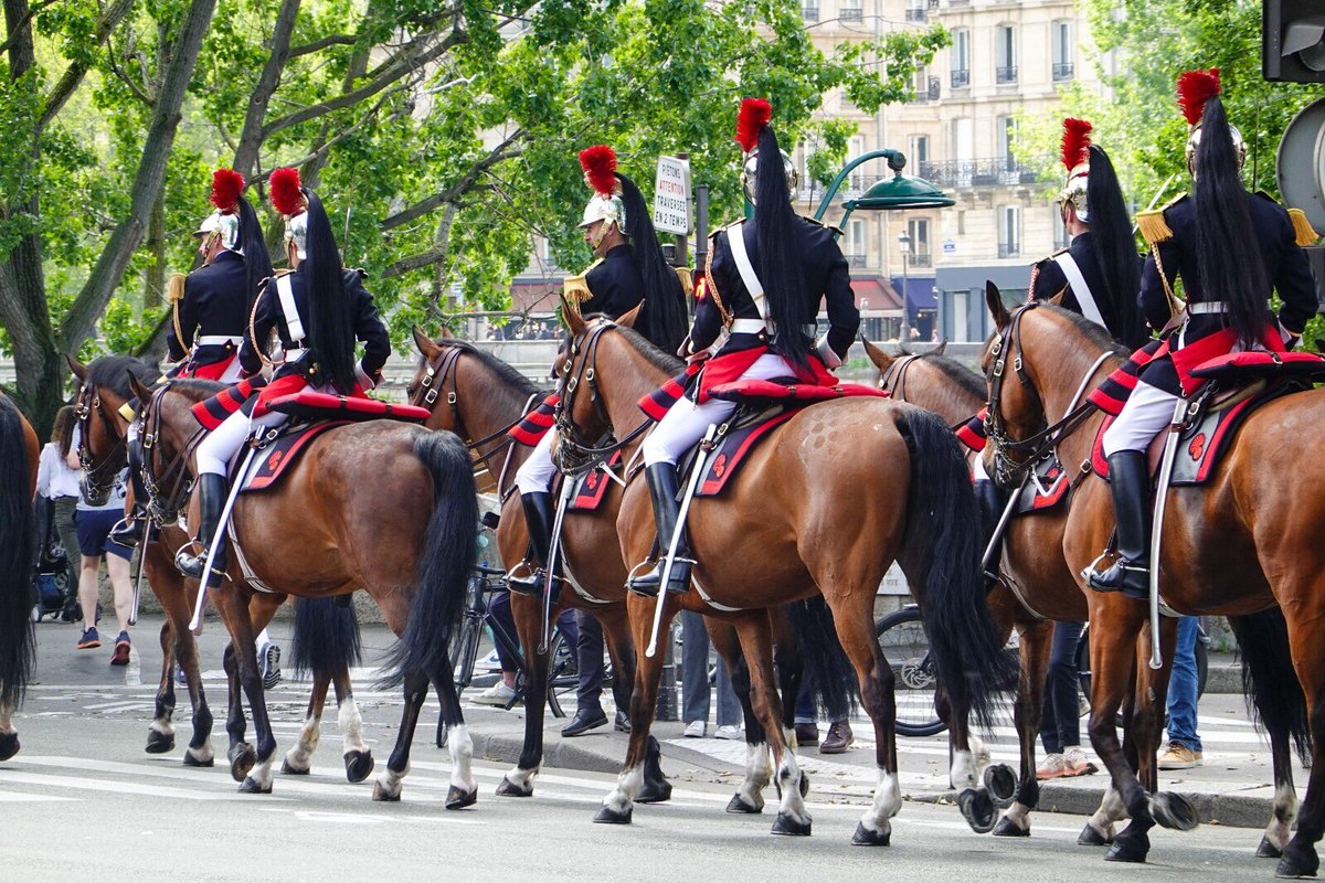 « Sale bougnoule », « délinquant », « suspicion permanente »… Un gendarme porte plainte pour harcèlement après « six années de racisme » au sein de la garde républicaine

➡️ l.humanite.fr/lSq