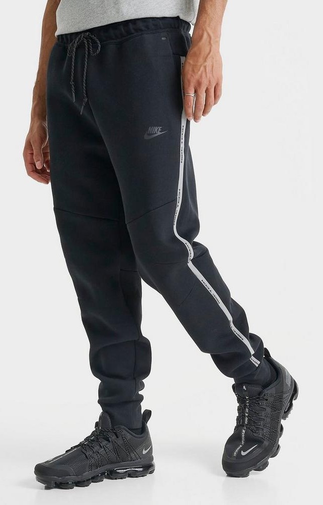 Clothes Under Cost tweet media