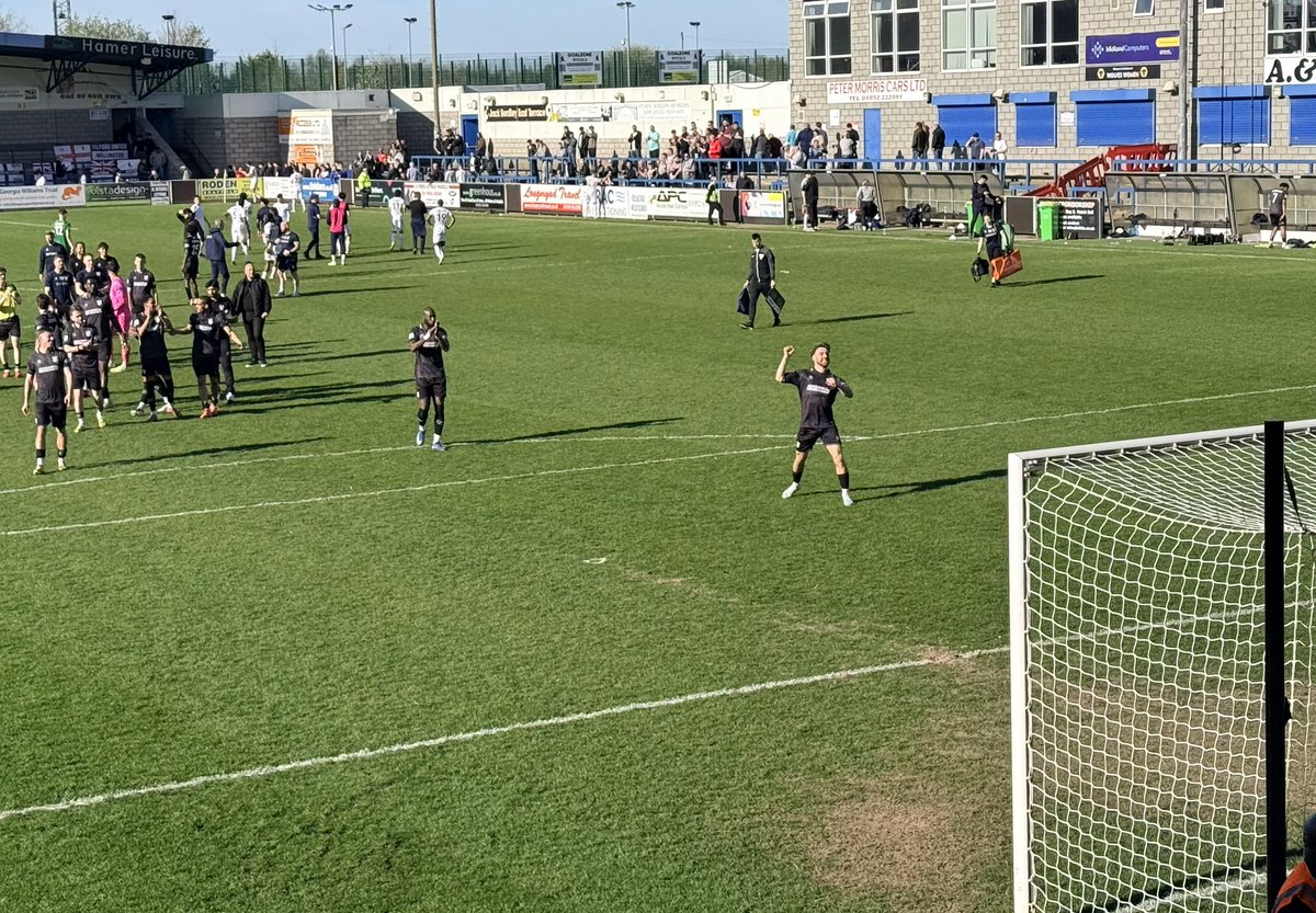 Mutu Mukwazza tweet media