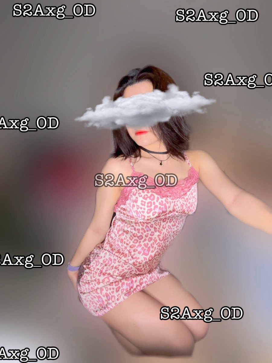 S2Axg_OD's tweet photo. 더바몰 코스튬 신상제품인 
👗퀸하트 드레스👗
디자인부터 해서 제 스타일이라 바로 화이트로 구매했습니다. 진짜 너무너무 예뻐요.. 공주가 된 느낌이었어요. 
🐆핑크호피슬립🐆
정말 잠옷 같은 느낌이고, 안에 캡도 있어서 편했어요! 
@thebamall_rt 
#더바몰 #코스튬 https://t.co/DTBeXTfQXA