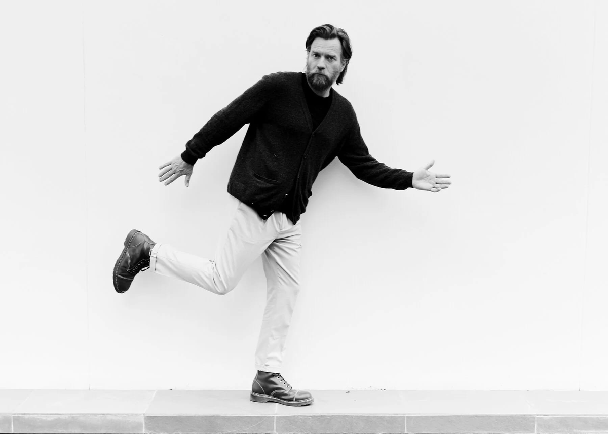 𝗯𝗲𝘀𝘁 𝗼𝗳 𝗲𝘄𝗮𝗻 𝗺𝗰𝗴𝗿𝗲𝗴𝗼𝗿 tweet media