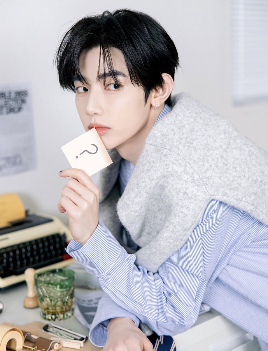 .˚ʚ keyy tweet media