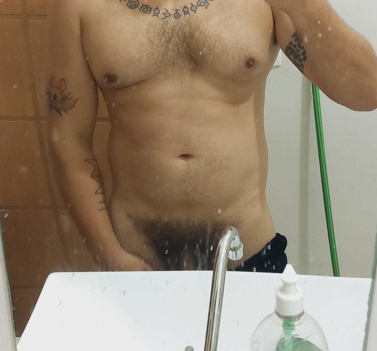 Vision_1042 tweet media