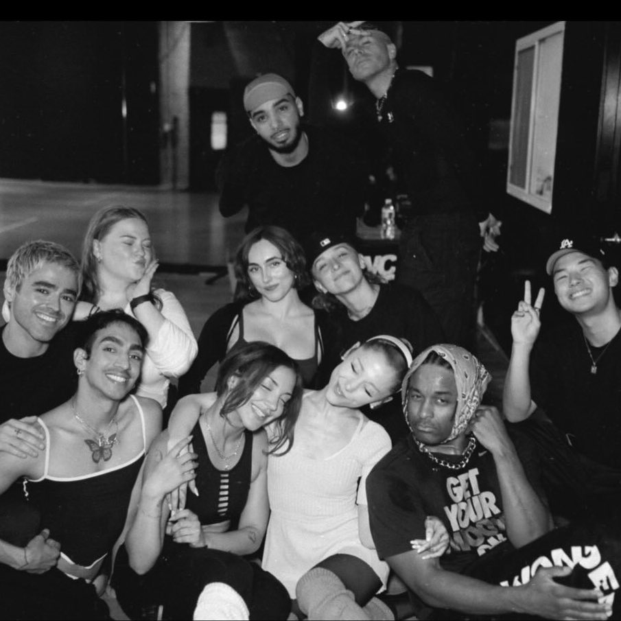 hanna 🦢 tweet media