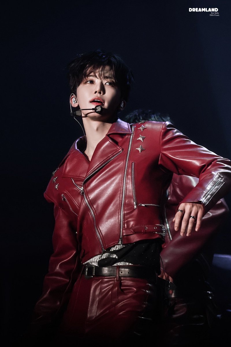 in_dreamland tweet media