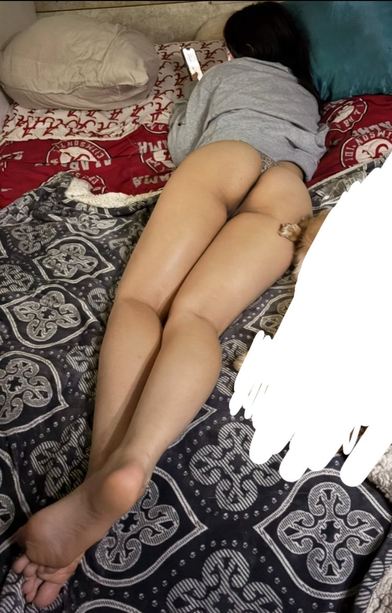 BrickyD2's tweet photo. Bitch boy wants me to post more of his girl pathetic https://t.co/ihhbsxODTC