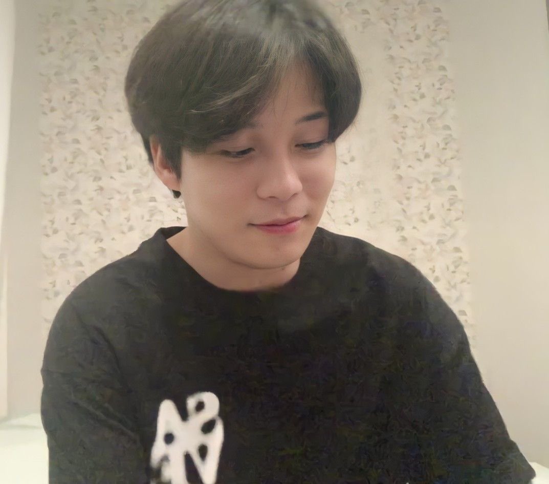 haisu 🧸semi ia tweet media