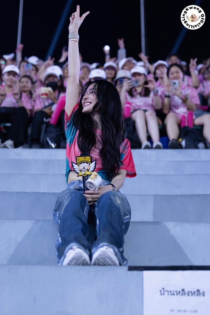 Linglingkwong_Official tweet media