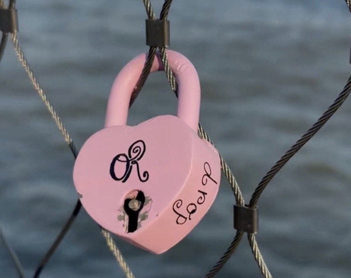 Olivia Rodrigo Daily tweet media