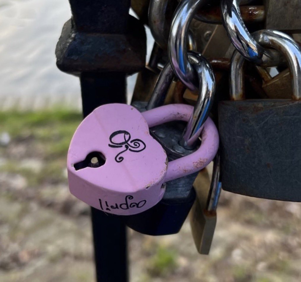 Olivia Rodrigo Daily tweet media