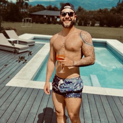 Goncastillo87's tweet photo. #NuevaFotoDePerfil https://t.co/21OpLjrv5p