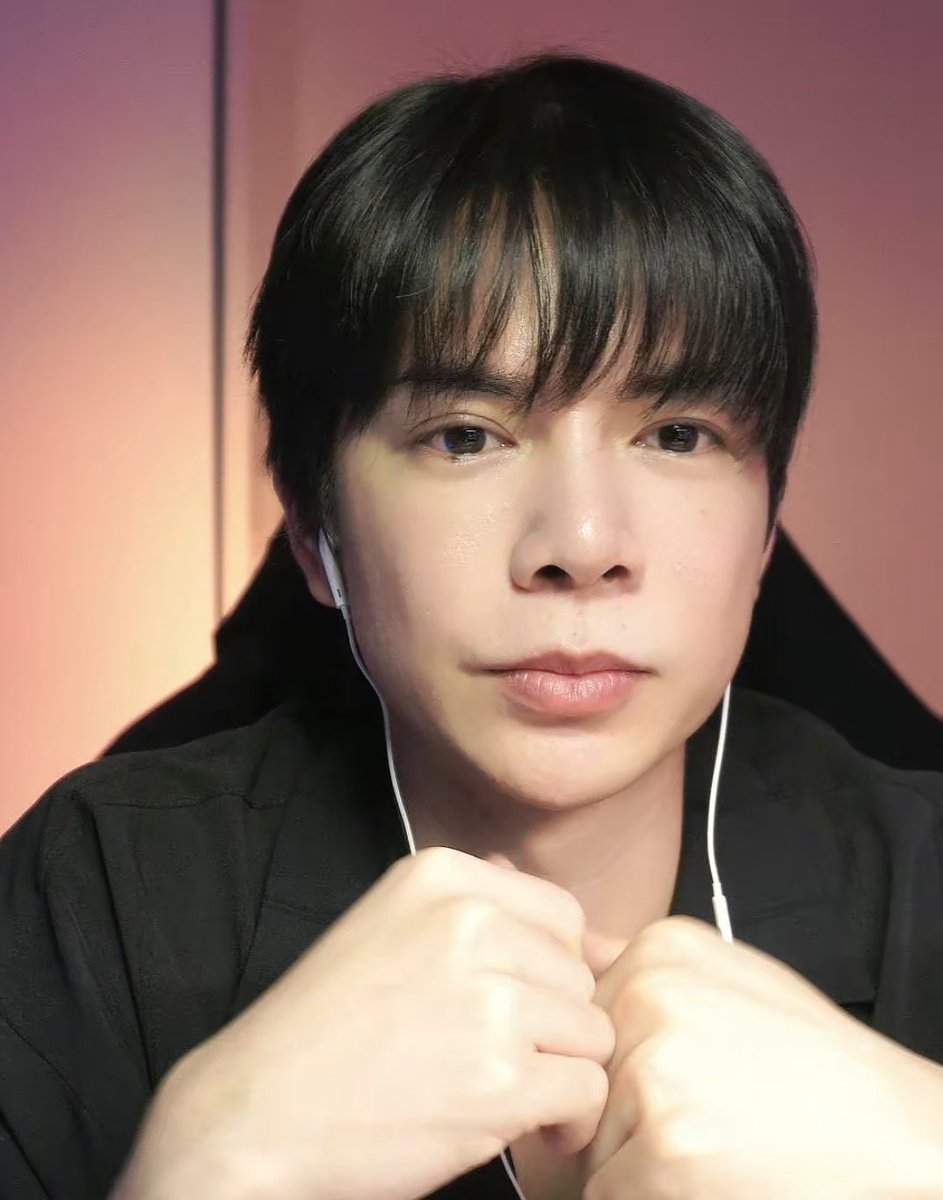 Andrea 🤍☆ tweet media