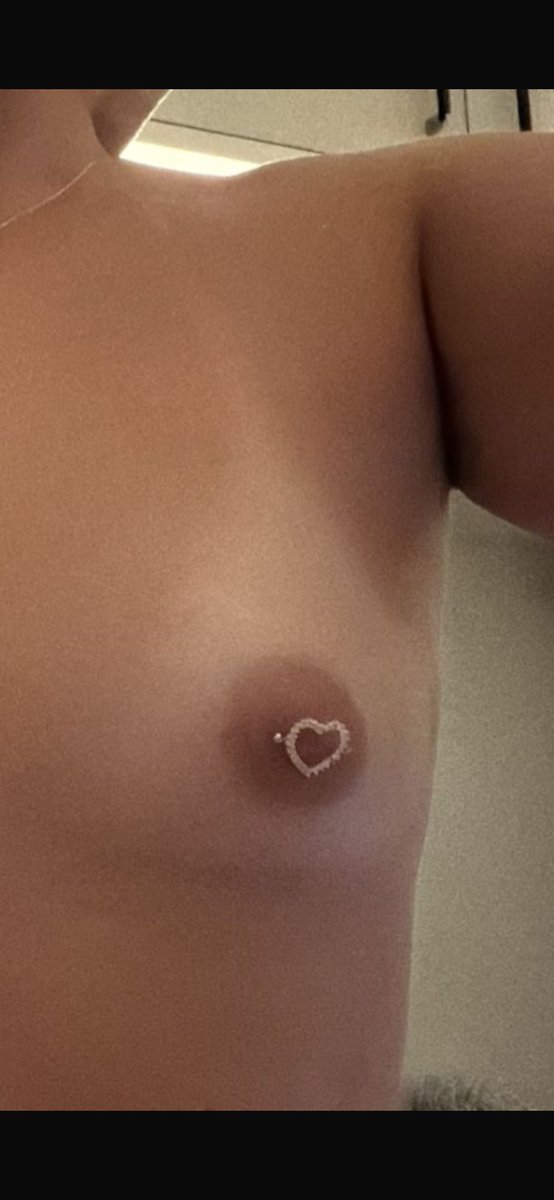 CathaeFer's tweet photo. Troquei meu piercing!
O que acharam?👀🔥

@CornoDivulgador 
@Um_inocente69 
@exibesposastop 
@TorceExibidas 
@divulga_sex_ 
@BronhaDivulga 
@CharmanderBola1 https://t.co/tHde3AetXe