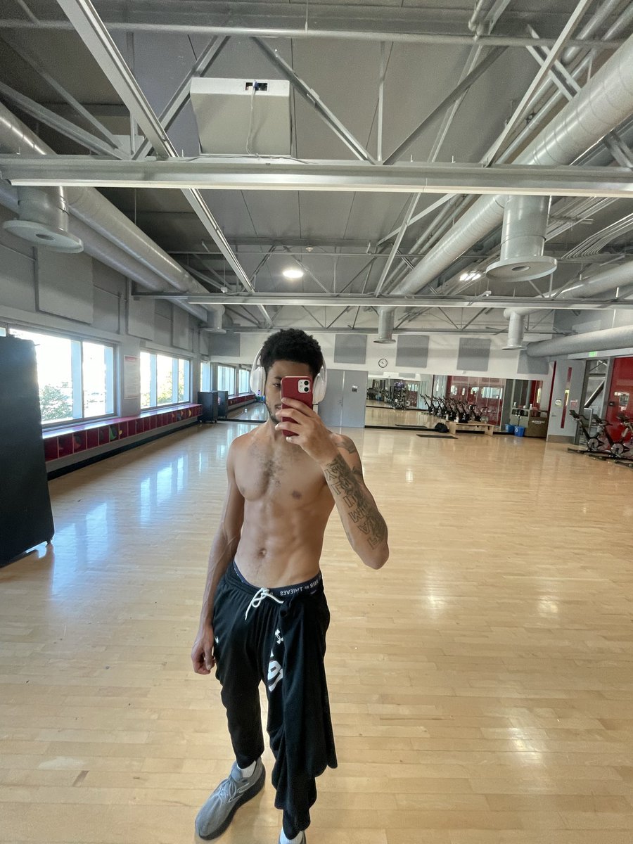 laggin258's tweet photo. Putting that work in..Come get right 🫡 https://t.co/7q58tLAb8x