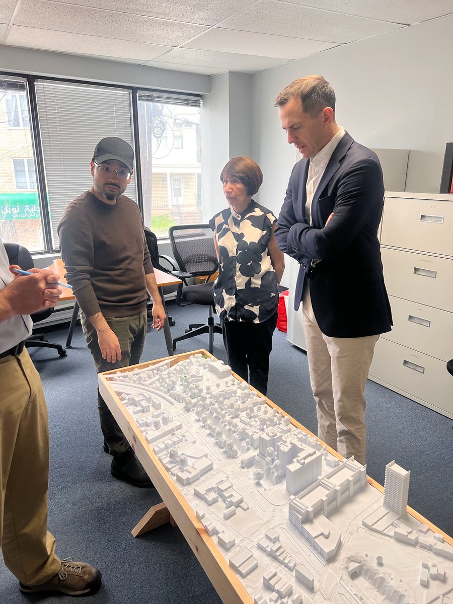 Great to meet with the Bergen Arches team!

We’ve fought hard alongside our neighbors to turn these historic structures into green spaces. I look forward to continuing to fight for projects that will connect our community with larger greenway networks.