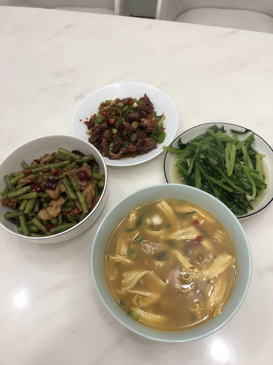 Three meals and four seasons