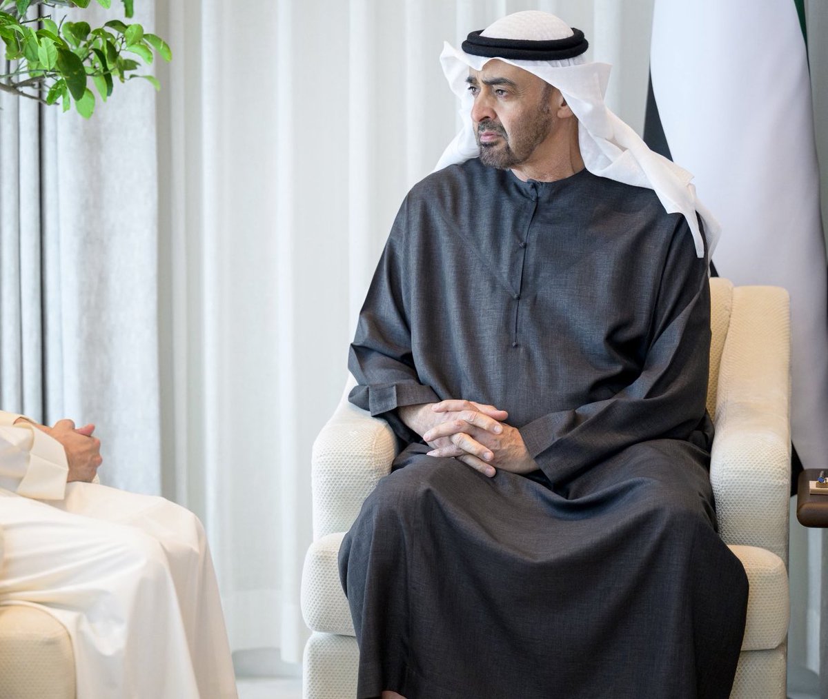 وحدة الله يستر عليها tweet media