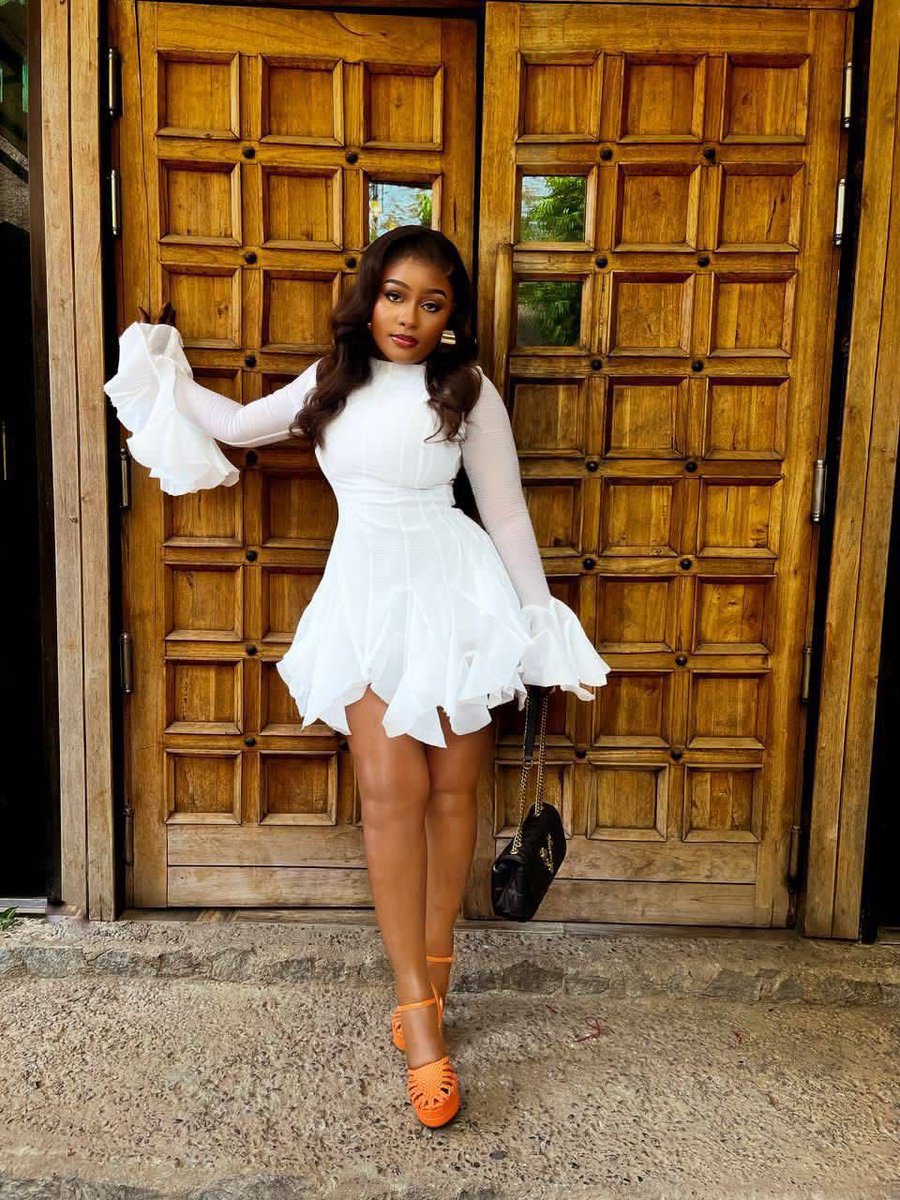 CLARA | FASHION STORE IN LAGOS tweet media