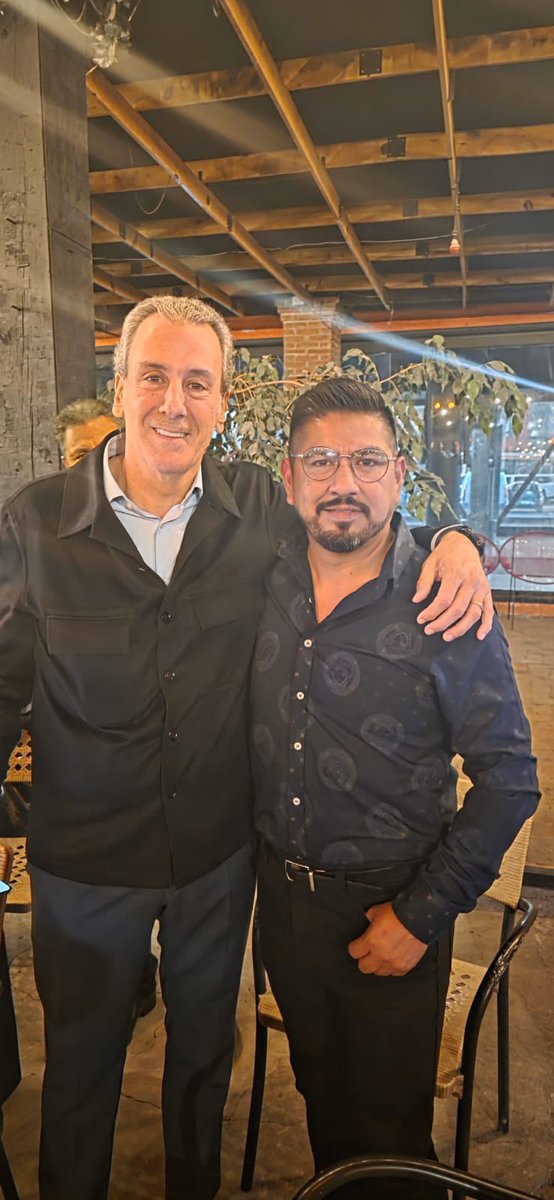 Feliz cumpleaños estimado amigo <a href="/pepechedrauimx/">Pepe Chedraui 🇲🇽</a>  por un año más de vida. Un abrazo y mis mejores deseos.