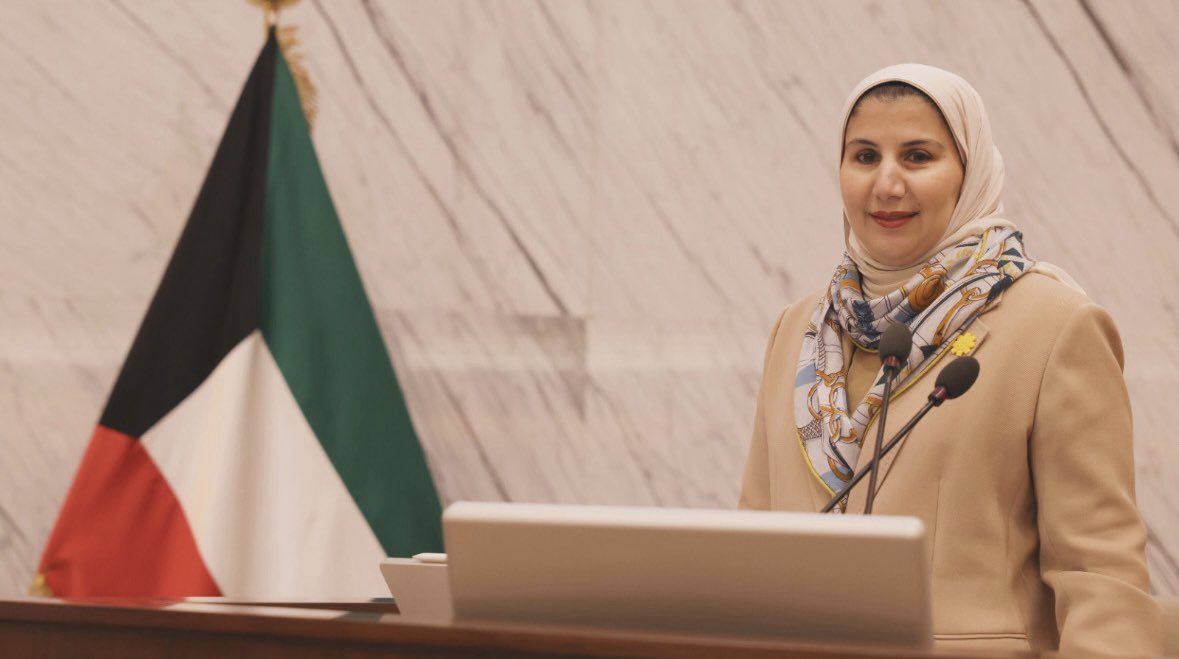 aliaaalfarsi's tweet photo. سعدت بموافقة المجلس صباح اليوم في جلسته العادية في الدوري الرابع والأخير على توصيات لجنة شؤون البيئة بشأن منظومة النقل الجماعي في دولة الكويت- محطات انتظار ركاب الباصات
 
وتقدمت من خلال الجلسة اضافة جزء على التوصيات وذلك بمراعاة الأخذ:

 بمتطلبات الكود الكويتي لآلية الوصول وفق التصميم العام 

للتأكيد على مراعاة تطبيق المعايير الخاصة بالأشخاص ذوي الإعاقة ضمن منظومة النقل العام في الكويت 

#المجلس_البلدي
#استدامة #اقتصاد #الكويت_بحفظ_الرحمن #النقل_العام