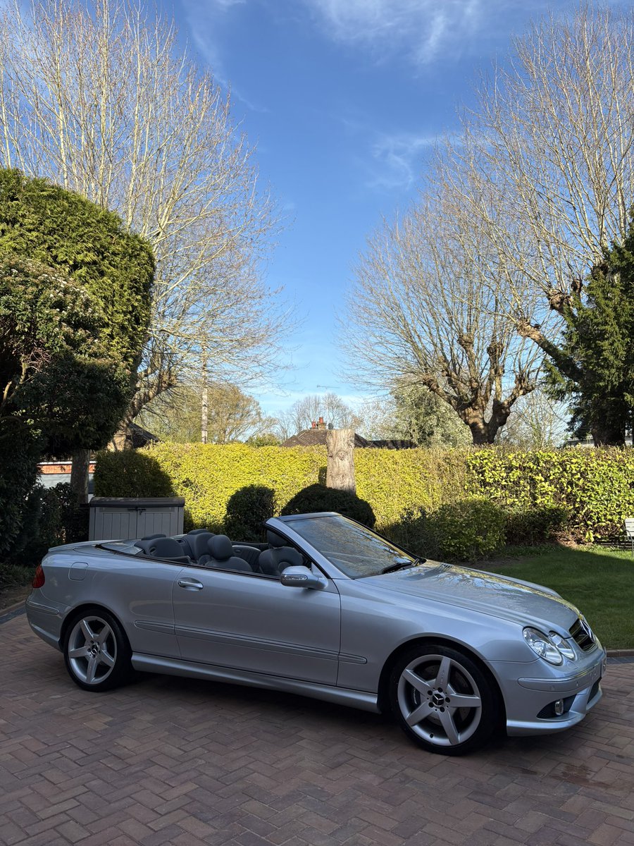 Simon Lane tweet media