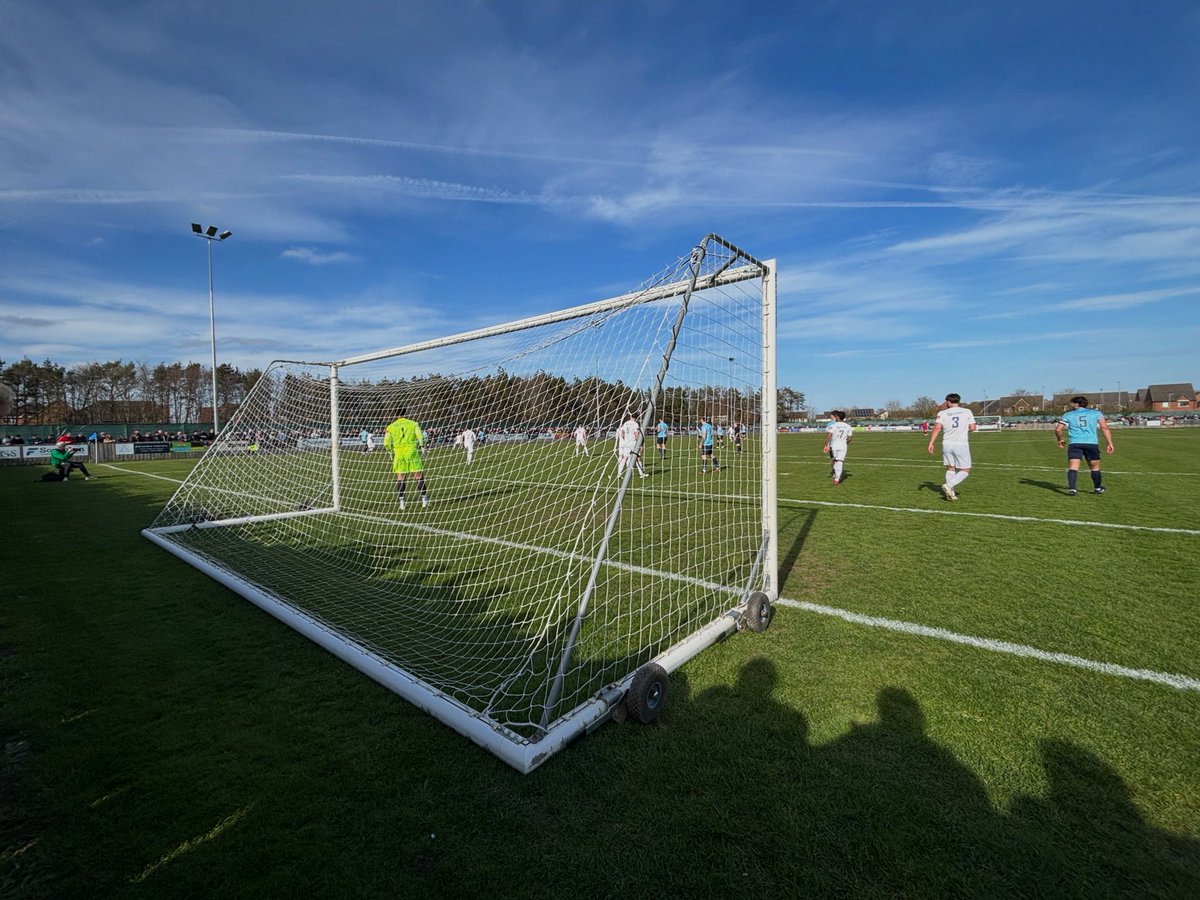 WSXSAFC's tweet image. Match 89 of 2025/26:
Ground 838 - Gateway Park.
@NorthernPremLge Division One East
@Blyth_TownFC 2-0 @Blyth_Spartans.
Attendance: 2,002.
Admission: £10.
#grassroots #nonleague #groundhopping