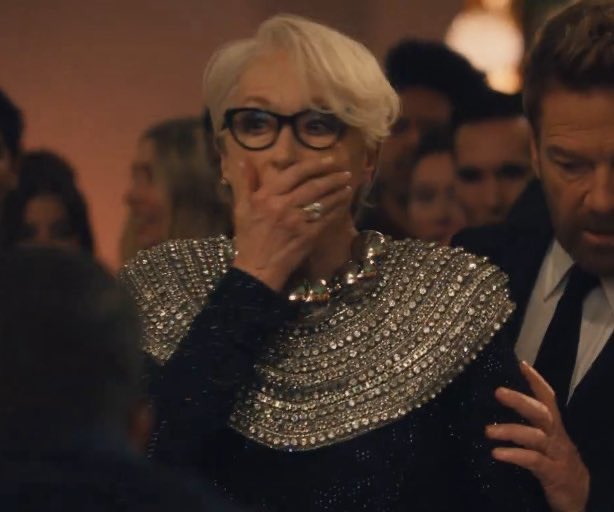 take all the pain she has to suffer, double it and give it to the opps and to whoever is responsible for Miranda Priestly being cancelled 
#FREEMIRANDA !!!