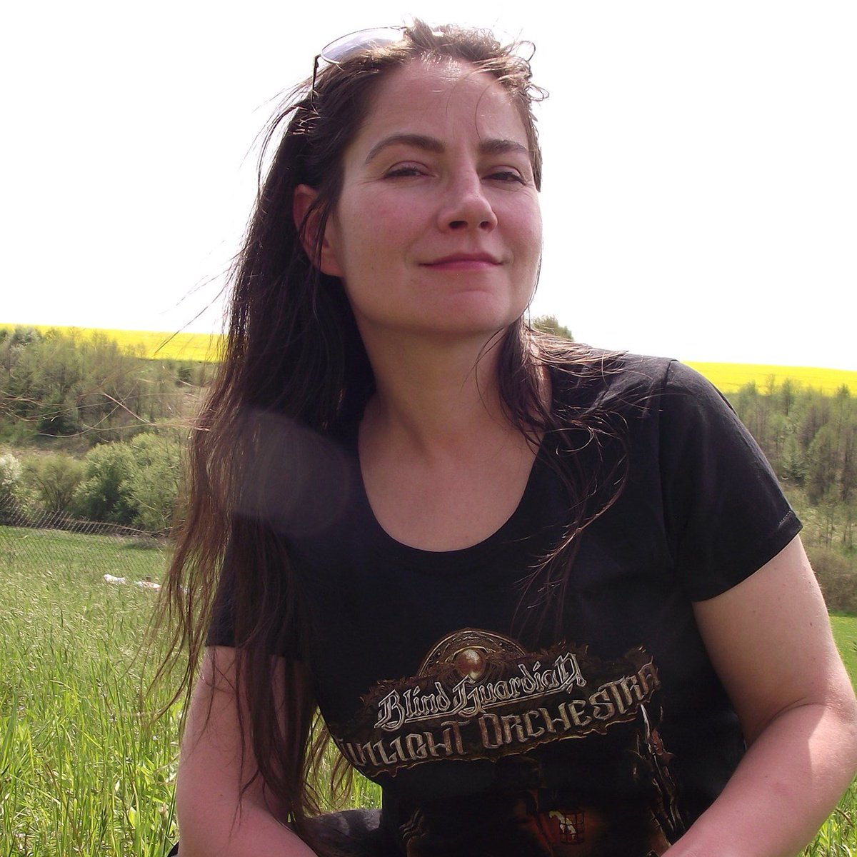 Avalach_'s tweet photo. me &amp; my work https://t.co/LCbjf5zWQg