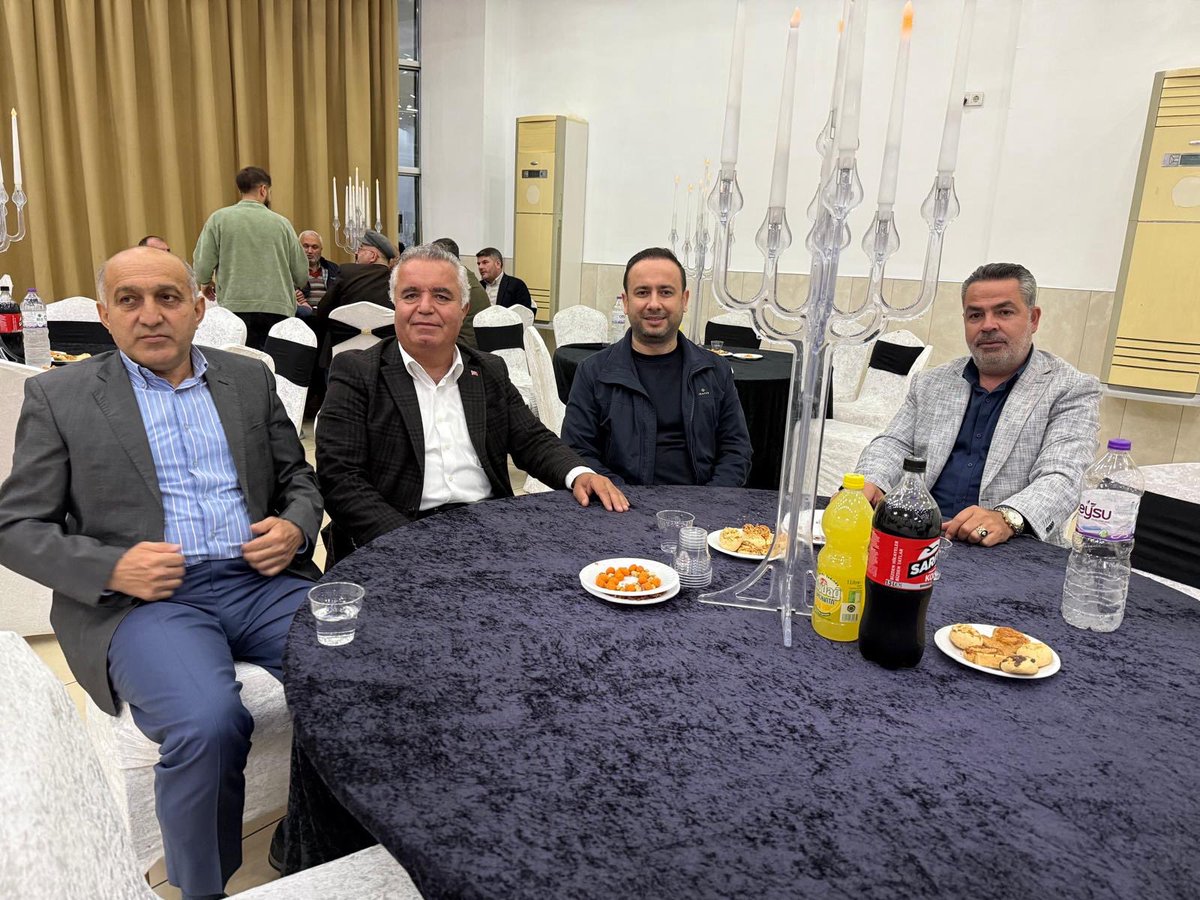 Akpartialanya07 tweet media