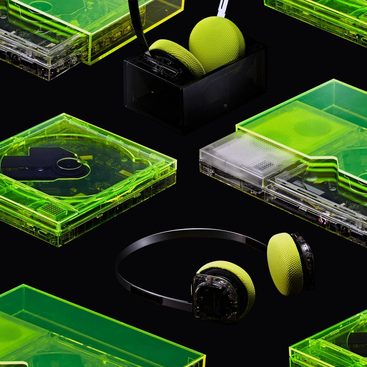 HYPEBEAST tweet media