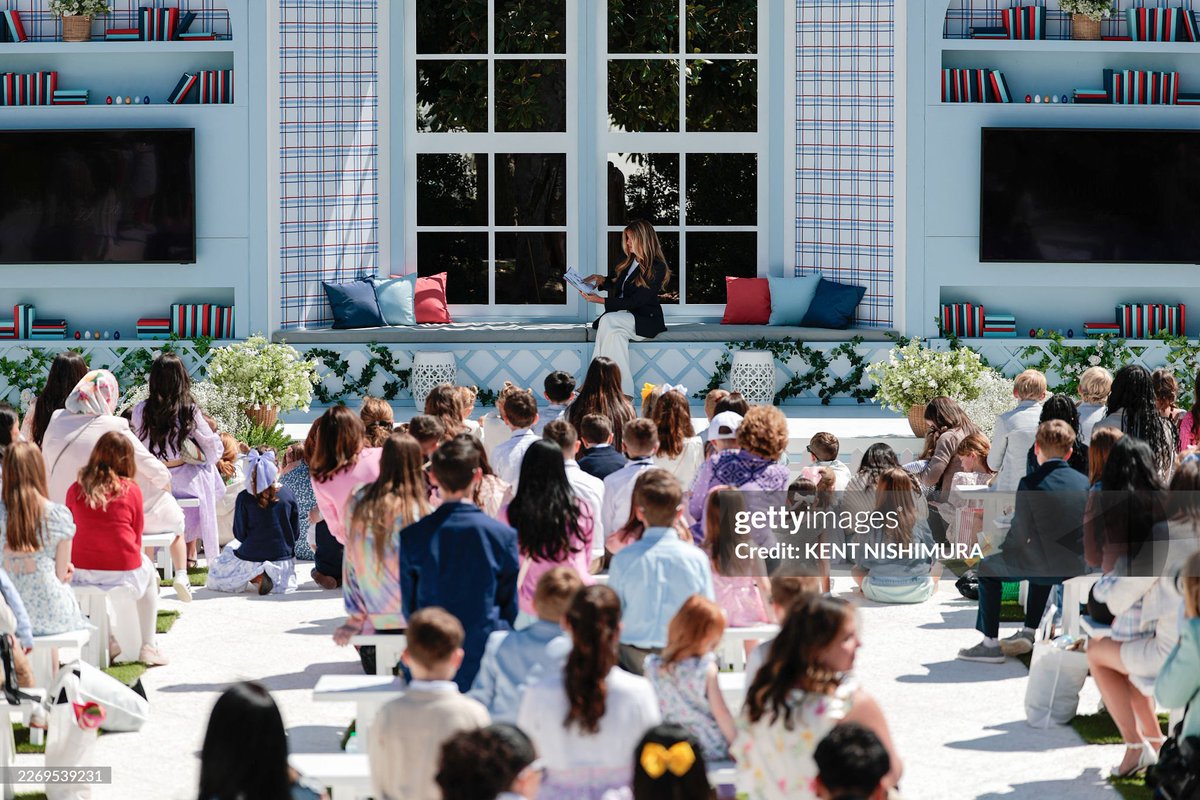 FLOTUS Report tweet media