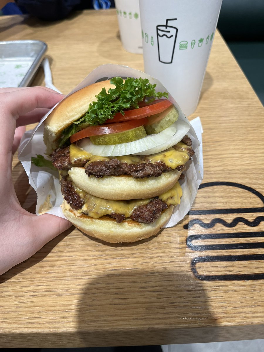 ため息う tweet media