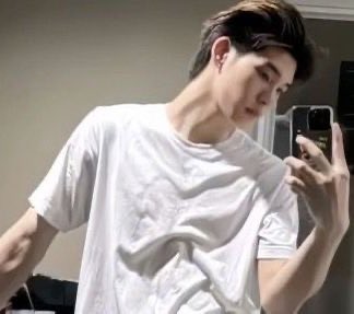 ม๊องเบ๊ะ tweet media