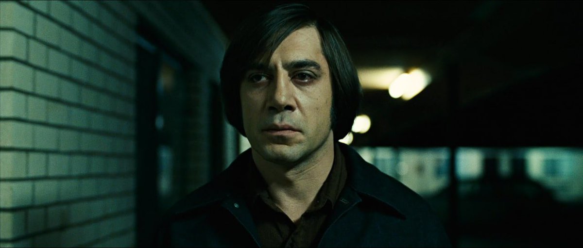 a random pynchon character tweet media