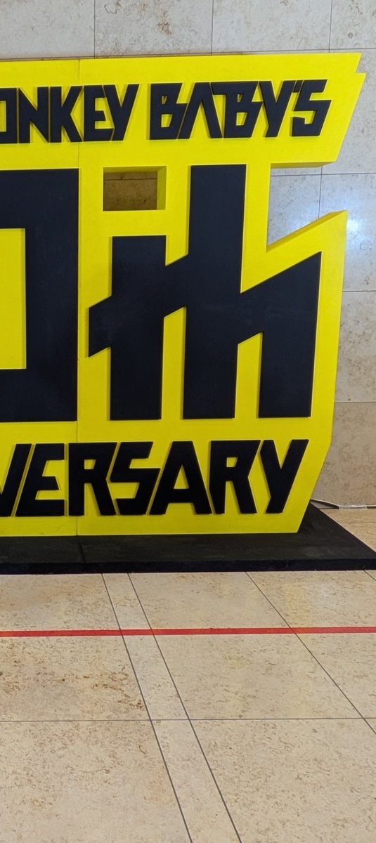 ともこ tweet media