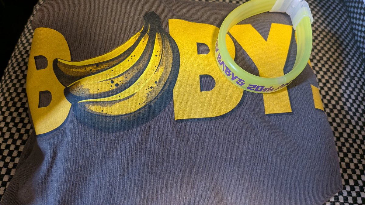 ともこ tweet media