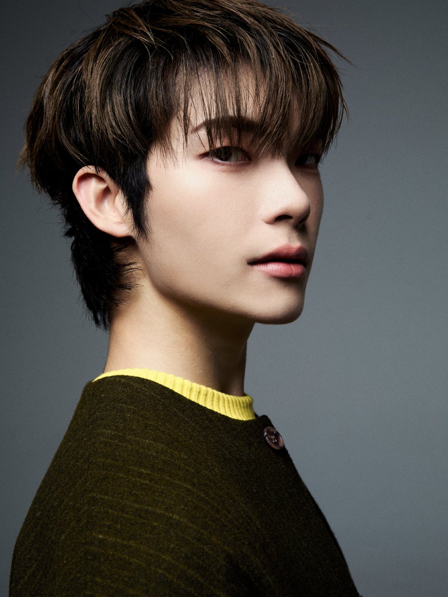 WhiteFoxGMM tweet media