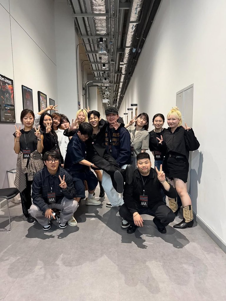 WNBB | ꒰⑅ᵕ༚ᵕ꒱˖♡ ∋∈ ♡ tweet media