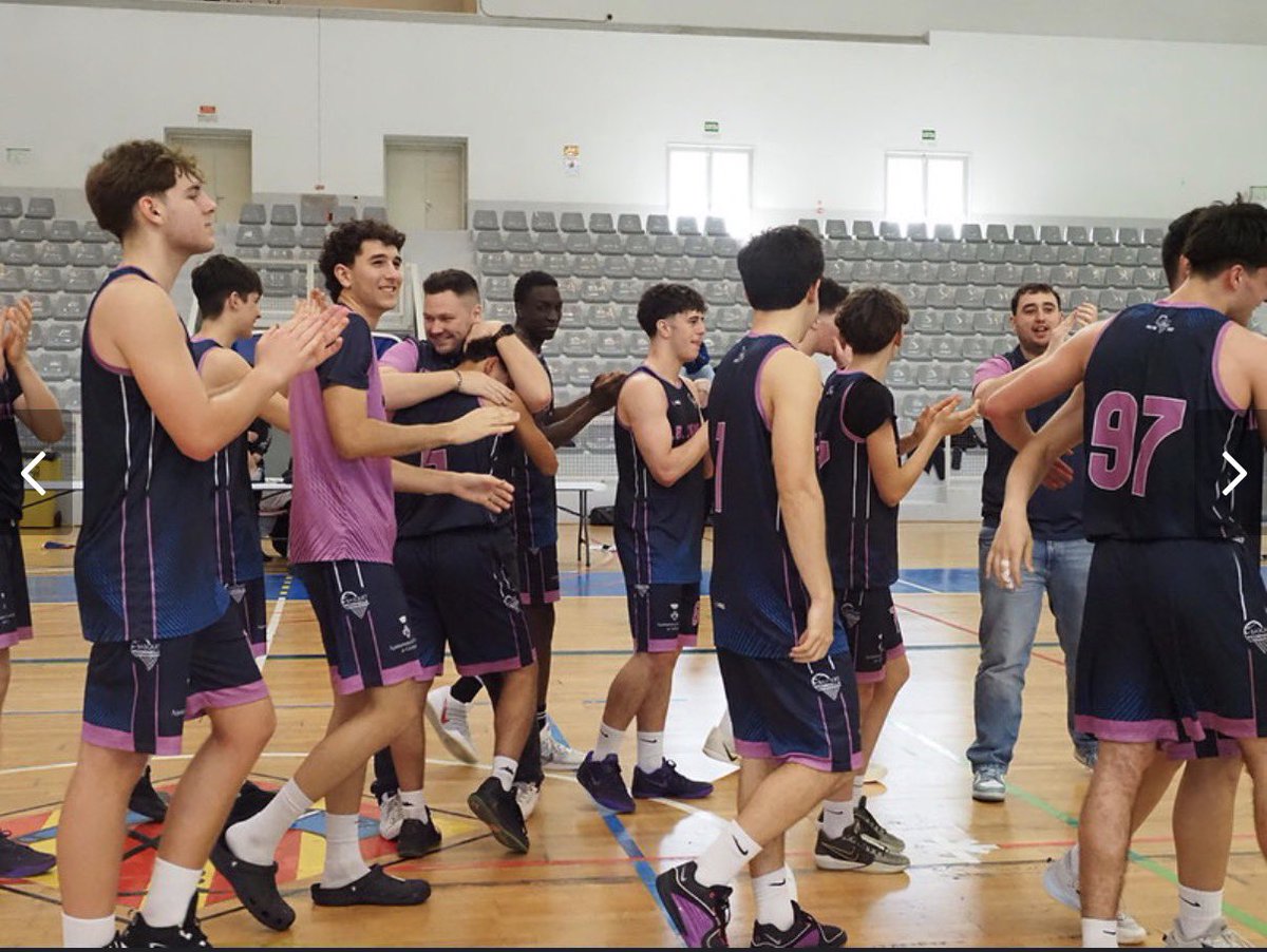 Alejandro8Mingo's tweet photo. ¡QUE TEMPORADA! 2025/26 SIMPLEMENTE GRACIAS! Trabajazo de todo el equipo y del Staff! 

Gracias al club, a los jugadores  y dirección tecnica por creer, apoyar y apostar en nosotros. 6 de CATALUNYA

Este verano llegué al @cbcornella al mando del U18 de Preferente A, HILO 1/3 https://t.co/GoQW6ym1eJ