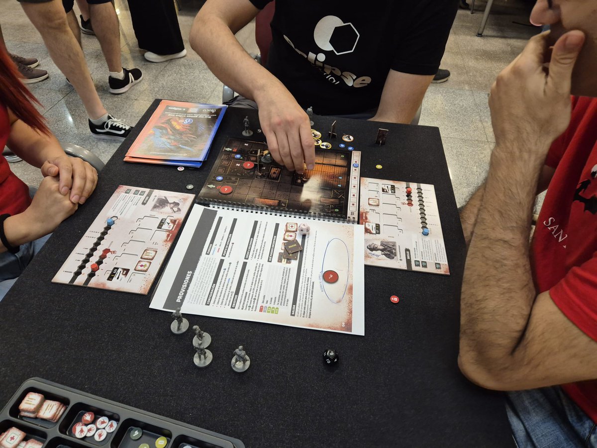 Eclipse Editorial tweet media