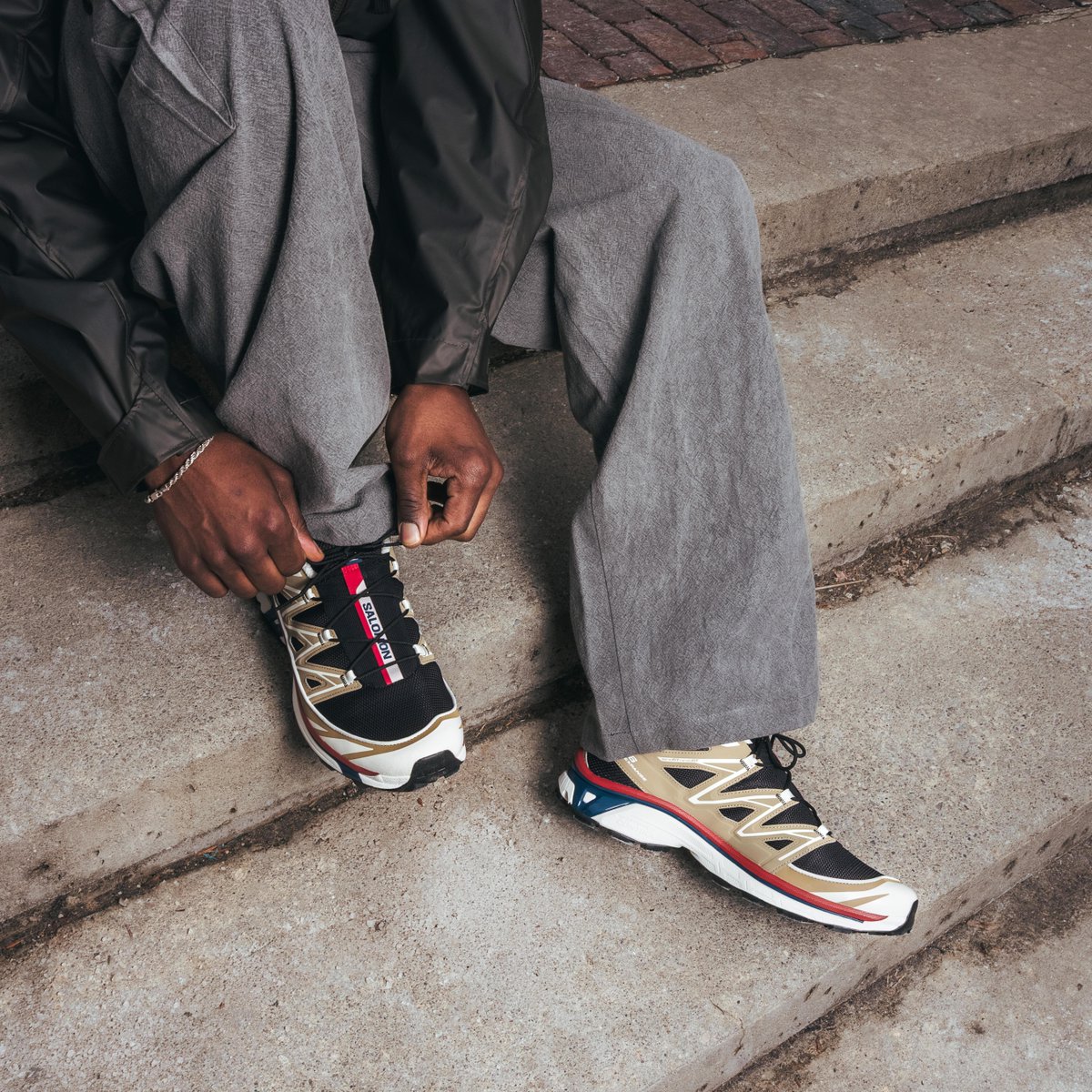 Foot Locker Canada tweet media