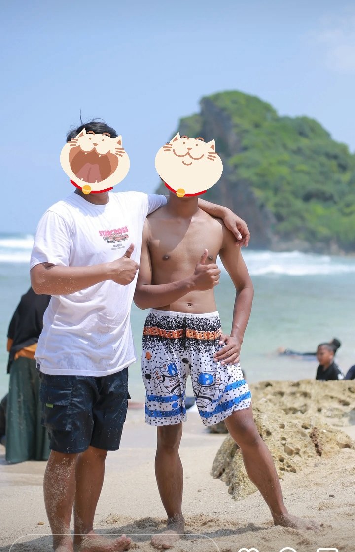 paj_bee's tweet photo. Main ka pantai https://t.co/psEdxasAxZ