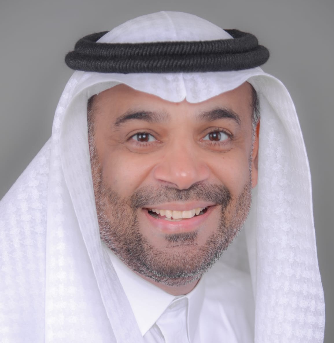shahdnow's tweet photo. #شاهد_الآن
 "شاهد الآن"  تكسب قلم البروفيسور" صديقي" لإطلاق سلسلة أسبوعية في علم النفس الإيجابي. - 
 https://t.co/EEVxVuXfih https://t.co/YljJN85kMJ