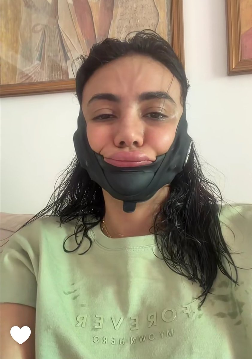 قورجس tweet media